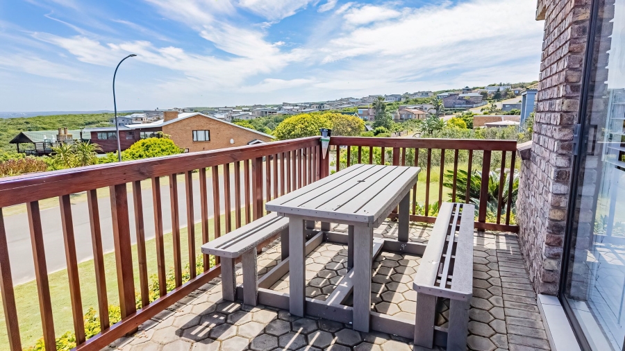 3 Bedroom Property for Sale in Dana Bay Western Cape